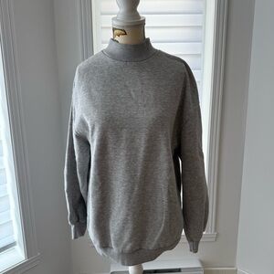 Crew neck sweater